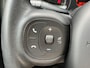 Fiat Panda 1.0 70pk Hybrid City Cross | Sensoren Achter | City Steering | Lage KM-stand | Telefoonhouder |