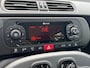 Fiat Panda 1.0 70pk Hybrid City Cross | Sensoren Achter | City Steering | Lage KM-stand | Telefoonhouder |