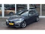 BMW 3-Serie Touring 318i M Sport Pano Harman Kardon Trekhaak Leer Led Mooi!