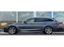 BMW 3-Serie Touring 318i M Sport Pano Harman Kardon Trekhaak Leer Led Mooi!