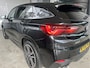 BMW X2 xDrive20i High Executive | M-SPORT | SCHUIF/KANTELDAK | NAVI XL | ADAPTIVE CRUISE CONTROL | LMV 19'' | CLIMATE CONTROL | PDC | STOELVERWARMING | LED | ELEKTR. ACHTERKLEP | BLUETOOTH