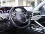 Peugeot 3008 SUV Allure PureTech 130pk EAT8 automaat, Rijklaarprijs, Navigatie Camera Trekhaak Stoelverwarming
