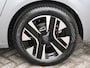 Peugeot 208 100PK Allure | Parkeersensoren voor en achter | Navigatie | Climate control