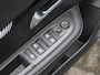 Peugeot 208 100PK Allure | Parkeersensoren voor en achter | Navigatie | Climate control