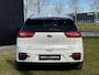 Kia e-Niro ExecutiveLine 64 kWh 1-fase | Navigatie | Leder | JBL | El. Stoel+mem. | Stoel/Stuurverw. | Ad. Cruise | Camera | PDC V+A | LMV 17 Inch