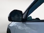 Kia EV3 Plus 58.3 kWh | Stoel verwarming | Parkeer camera achter + parkeer sensoren voor en achter | Dodehoek detectie | Draadloze oplader | Climate control | Adaptive cruise control