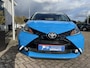 Toyota Aygo 1.0 VVT-i x-play | Two Tone, 15" LM-Velgen, Cruise controle, Blue tooth radio, Camera
