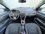 Suzuki Swift 1.2 Exclusive X-ITE / Trekhaak (Trekgewicht 1.000kg) / Elektrisch Glazen Schuif- en Kanteldak / Keyless Entry & Start / Verwarmde Voorstoelen / Cruise- en Climate Control /