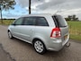 Opel Zafira 1.6 Cosmo Lees Tekst !