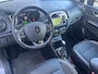 Renault Captur TCe 120 EDC Xmod / Achteruitrijcamera / Verwarmde Voorstoelen / Navigatie full map / Keyless Entry & Start / Cruise- en Climate Control / Parkeersensoren voor en achter / Bluetooth / Radio