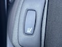 Renault Captur TCe 120 EDC Xmod / Achteruitrijcamera / Verwarmde Voorstoelen / Navigatie full map / Keyless Entry & Start / Cruise- en Climate Control / Parkeersensoren voor en achter / Bluetooth / Radio