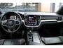 Volvo V60 B4 R-Design | ACC | Styling kit | Camera | Trekhaak