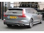 Volvo V60 B4 R-Design | ACC | Styling kit | Camera | Trekhaak