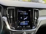 Volvo V60 2.0 B4 Momentum Bus. |Carplay|Adapt.Cruise|Trekhaak|