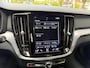 Volvo V60 2.0 B4 Momentum Bus. |Carplay|Adapt.Cruise|Trekhaak|