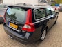 Volvo V70 2.5FT Summum Automaat 200PK LEER / ECC / TREKHAAK