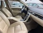 Volvo V70 2.5FT Summum Automaat 200PK LEER / ECC / TREKHAAK