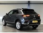 Volkswagen T-Roc 1.5 TSI 150PK Sport Pano Virtual Trekhaak