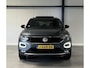 Volkswagen T-Roc 1.5 TSI 150PK Sport Pano Virtual Trekhaak