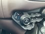 Aston Martin V8 Vantage Roadster 4.0 360° Leer Sportzetels 21 Inch Xenon-Grey 10.487KM!