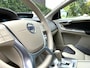 Volvo XC60 2.0 D3 AWD Momentum Aut.-6 | 2e eig., volledig gedocumenteerd | Bijtellingsvriendelijke Youngtimer |