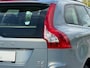 Volvo XC60 2.0 D3 AWD Momentum Aut.-6 | 2e eig., volledig gedocumenteerd | Bijtellingsvriendelijke Youngtimer |