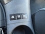 Toyota Auris Touring Sports 1.8 Hybrid Dynamic Go Automaat ECC Audio-CD/MP3 Navigatie LMV 16" Sportstoelen Dealeronderhoud Nw Apk!