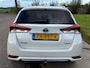 Toyota Auris Touring Sports 1.8 Hybrid Dynamic Go Automaat ECC Audio-CD/MP3 Navigatie LMV 16" Sportstoelen Dealeronderhoud Nw Apk!