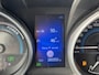 Toyota Auris Touring Sports 1.8 Hybrid Dynamic Go Automaat ECC Audio-CD/MP3 Navigatie LMV 16" Sportstoelen Dealeronderhoud Nw Apk!