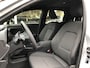 Lexus LBX 1.5 Comfort & Safety Pack | Dodehoekherkenning, Parkeersensoren, Keyless, Stoelverwarming
