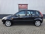 Ford Fiesta 1.6-16V 5 deurs Trend | APK T/M 28-09-2026 |