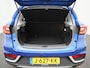 MG ZS MG EV Luxury 45 kWh | Apple Carplay / Android Auto | Camera | Stoelverwarming | Schuif/Kanteldak | Lichtmetalen Velgen | Dodehoekdetectie |