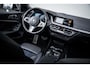 BMW 1-Serie 118i High-Executive M-Sport I 1e-eig. I Carplay I Sfeerverl. I Dealer-o.h. I BTW-auto
