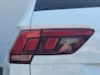 Volkswagen Tiguan 1.4 R-Line Business eHybrid 245PK | Memory Seats | Lederen Bekleding | Stuur & Stoelen Verwarmd | Trekhaak | LED lampen