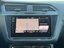 Volkswagen Tiguan 1.4 R-Line Business eHybrid 245PK | Memory Seats | Lederen Bekleding | Stuur & Stoelen Verwarmd | Trekhaak | LED lampen