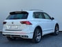 Volkswagen Tiguan 1.4 R-Line Business eHybrid 245PK | Memory Seats | Lederen Bekleding | Stuur & Stoelen Verwarmd | Trekhaak | LED lampen