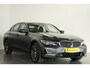 BMW 3-Serie 320e High Executive / LED / Navi / CarPlay / Leder / DAB
