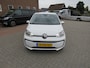 Volkswagen Up! 1.0 BMT Move Up! Executive * Rijklaarprijs incl. garantie * Camera * Cruise Control * Clima * Parkeersensoren