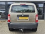 Dodge Nitro 3.7 V6 SE High Roof