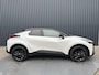 Toyota C-HR 2.0 Hybrid 200 GR SPORT(GEEN PHEV) | Pano dak | Head-up | JBL | LED | Rijklaar!!