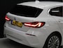 BMW 1-Serie 118i Executive [APPLE CARPLAY, ANDROID AUTO, MEMORY SEAT, KEYLESS ENTRY, CAMERA, LEDER, CRUISE CONTROL, NIEUWSTAAT]
