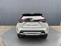 Toyota Yaris Cross 1.5 Hybrid 130 Launch Edition / bi tone | Pano dak | JBL | 360 camera | Head-up | Rijklaar!!