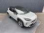 Toyota Yaris Cross 1.5 Hybrid 130 Launch Edition / bi tone | Pano dak | JBL | 360 camera | Head-up | Rijklaar!!