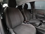 Peugeot 208 1.2 PureTech Blue Lease Active [TREKHAAK, APPLE CARPLAY, ANDROID AUTO, NAVIGATIE, PARKEERSENSOR, CRUISE CONTROL, NIEUWSTAAT]