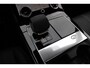 Land Rover Range Rover Velar 2.0 P250 Turbo AWD R-Dynamic SE / Panoramadak / Camera / Leder / Keyless / 21'' / Apple CarPlay / Stuur+Stoelverwarming / DAB / Dodehoek / Cruise Control