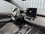 Toyota Corolla Hybrid 140 Executive / Bi tone | Schuif-/kantel dak | JBL | Head-up | 18 inch | Rijklaar!!!