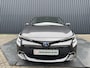 Toyota Corolla Hybrid 140 Executive / Bi tone | Schuif-/kantel dak | JBL | Head-up | 18 inch | Rijklaar!!!