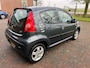 Peugeot 107 1.0-12V XS Automaat Airco ParkeerSensoren Aux