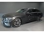 Mercedes-Benz E-klasse Estate 300e AVANTGARDE ** LED, 360 CAM, TREKH, DISTR, KEYLESS, AMBIENTE ** 1e EIG - € 22.000,= onder NP - UNFALLFREI ** ** INFORMEER OOK NAAR ONZE AANTREKKELIJKE FINANCIAL-LEASE TARIEVEN **
