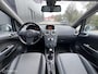Opel Corsa 1.4-16V Cosmo Panoramadak Stoelverw Airco